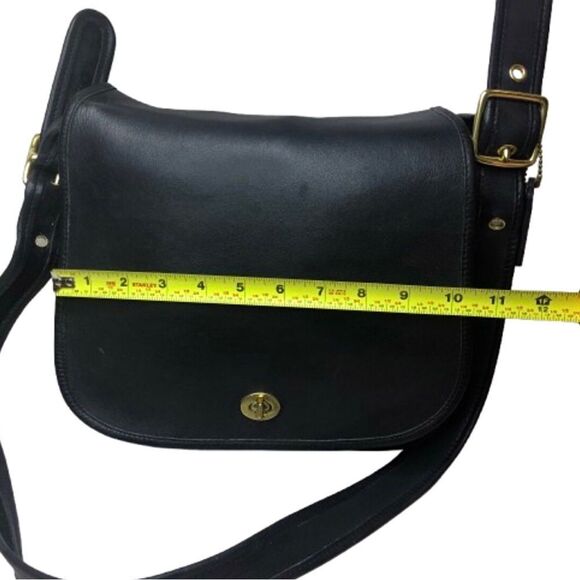 M Vintage COACH Black Stewardess Glove Tanned Turn Lock Bag Costa Rica COA 9525 - Picture 14 of 17